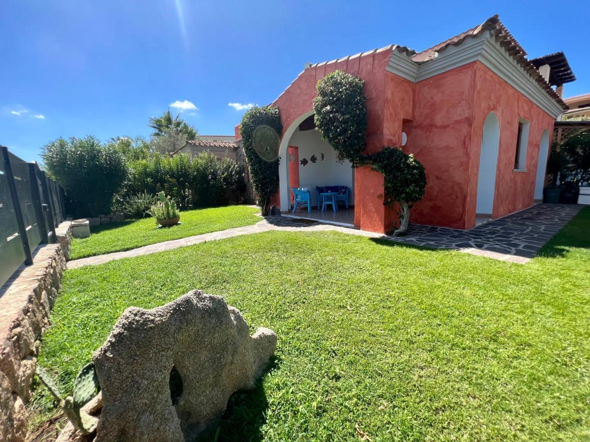 Villa Antonella San Teodoro  Exterior photo